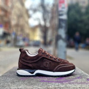 Дамски обувки от естествен кафяв набук с 3D принт и дишаща лазерна перфорация