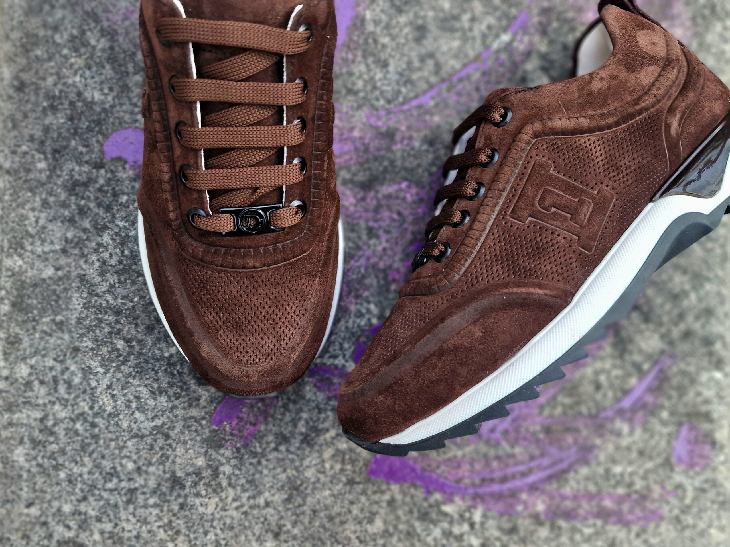 Дамски обувки от естествен кафяв набук с 3D принт и дишаща лазерна перфорация - Image 5