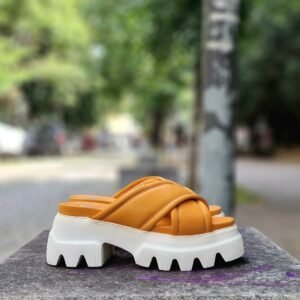 Дамски чехли от естествена оранжева (портокал) кожа на висока олекотена платформа с грайфер